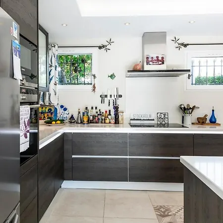 Petit Cap D'antibes * Antibes