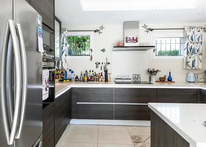 Petit Cap D'antibes * Antibes